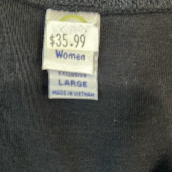 New Black V-Neck Sturgis 3/4 Sleeve T-Shirt with Rhinestone Wing Design - Picture 4 of 6